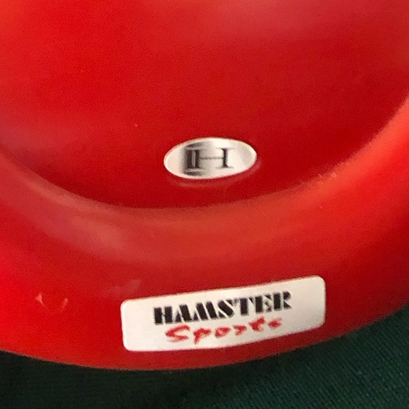 Hamster Sports Novelty VW Beetle Exercise Wheel- 700 $22 or $20 w/offer - Picture 4 of 4